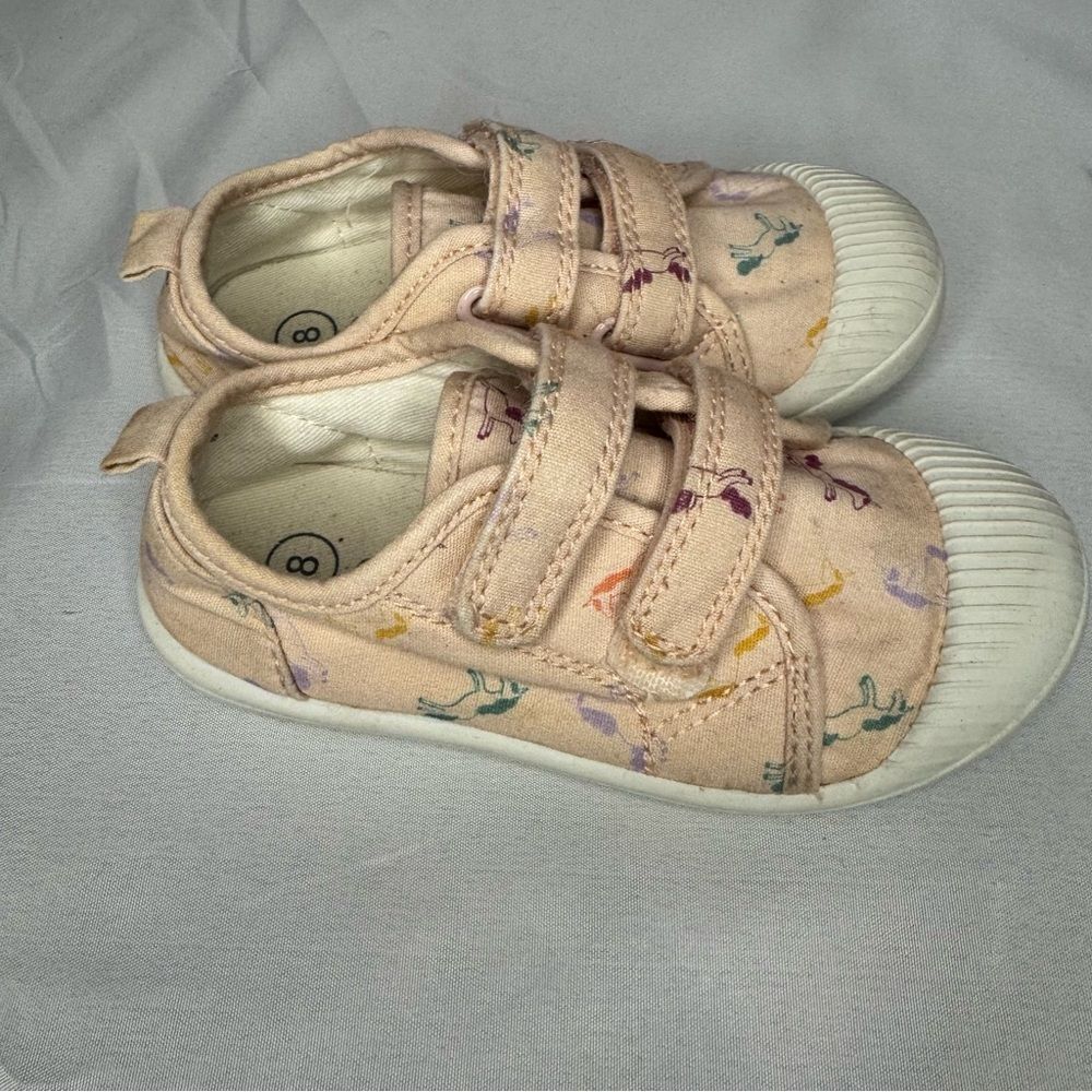 Toddler Cat & Jack Unicorn Sneakers Size 8